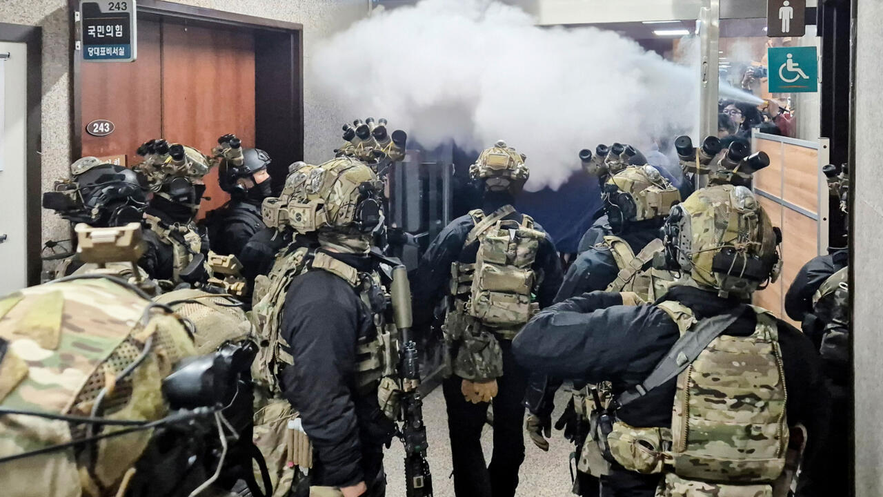 Video shows martial law troops entering South Korea parliament